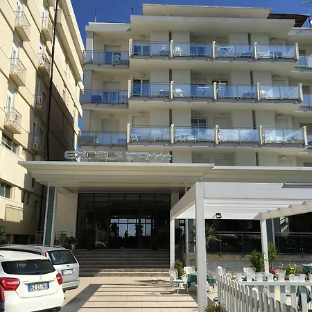 Excelsior מלון 3*