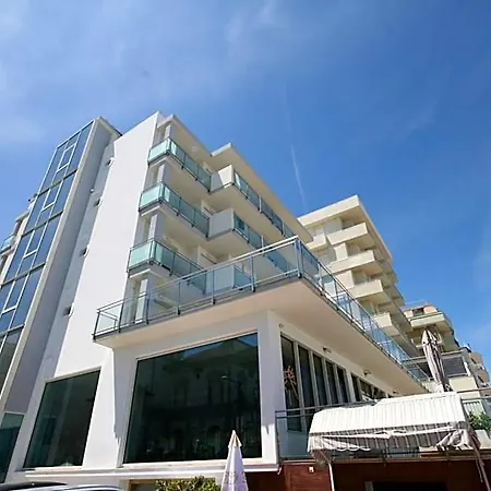 Excelsior 3*