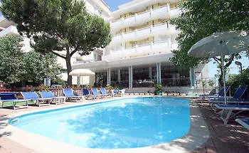 Hotel Excelsior 3*
